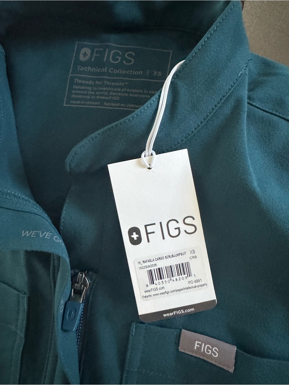 NWT Figs Women's Teal one piece scrub jumpsuit with Pink Drawstring - Picture 2 of 3
